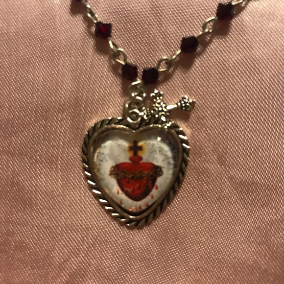 Flaming heart necklace with a cross charm - Picture 6 of 12